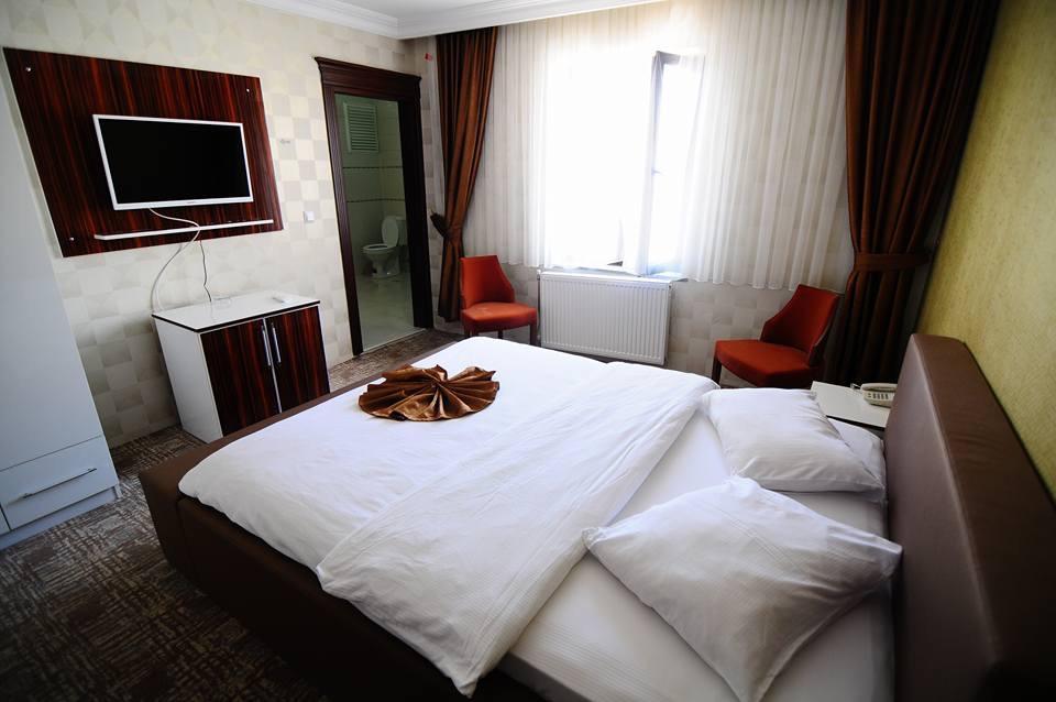 Hotel Dosco Van Exterior foto